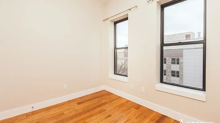 Rented by Nooklyn NYC LLC | media 8