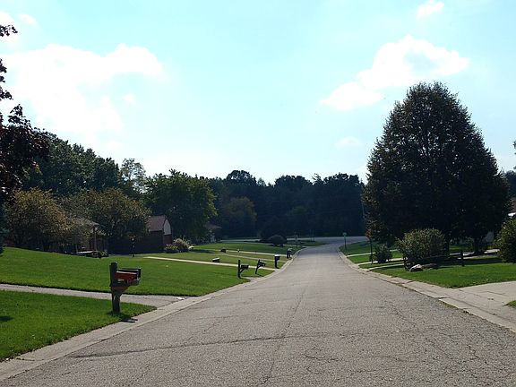 5th image of 30942 Bramley Cir