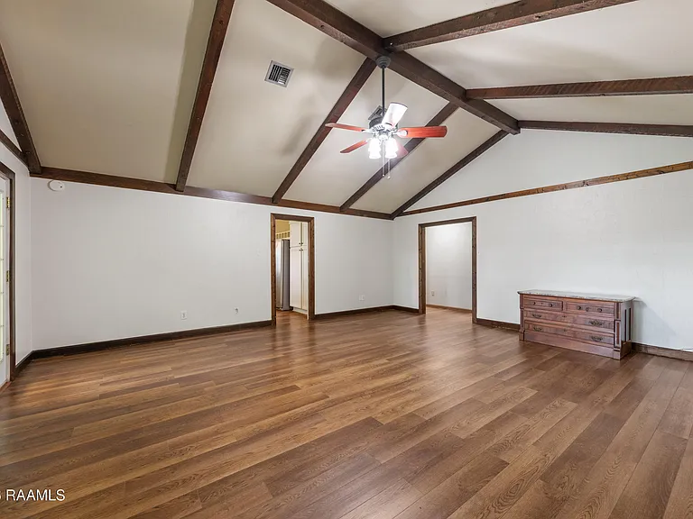 140 Orangewood Dr — Photo 6