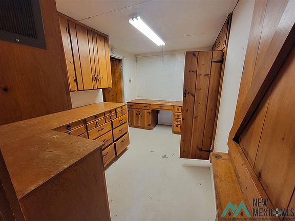 3rd image of 1501 Linda Dr