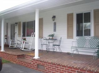 123 Camelot Ct, Elizabethton, TN 37643