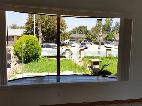 4th image of 3236 Cosbey Ave