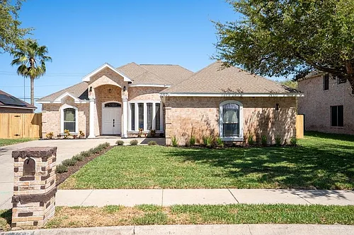 2312 Denton Creek Ave Photo 1