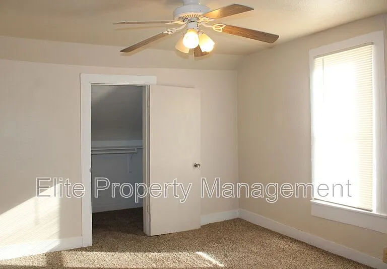 1026 W 13th St — Photo 13