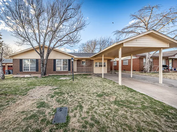 1606 NW 46th St, Lawton, OK 73505