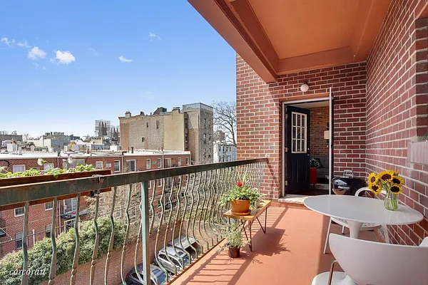 Sold by Corcoran | media 6