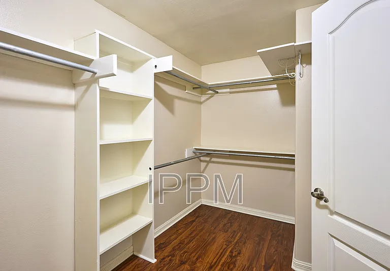 2609 Thomas Ln — Photo 26