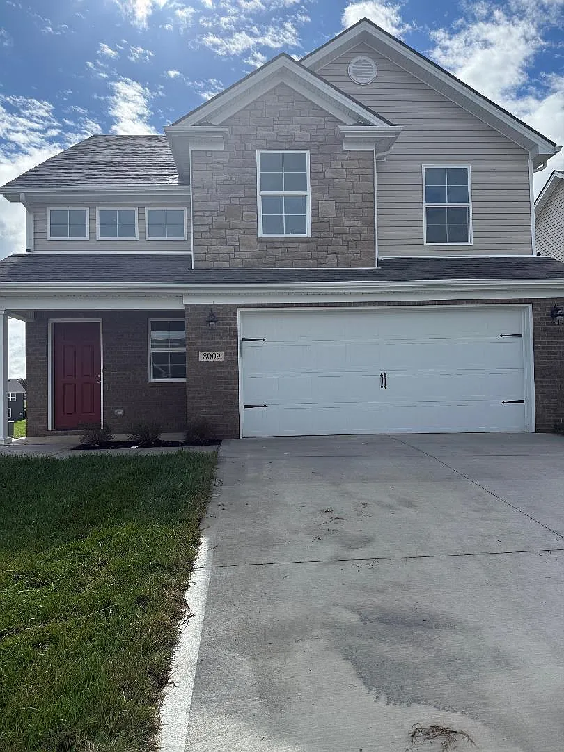 4 bed, 2.5 bath, 1750 sqft, $2,050 — Photo 1