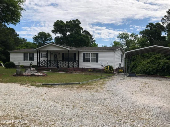 184 Tillett Lane, Sneads Ferry, NC 28460