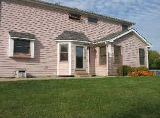 214 Frisco St, Bloomingdale, IL 60108