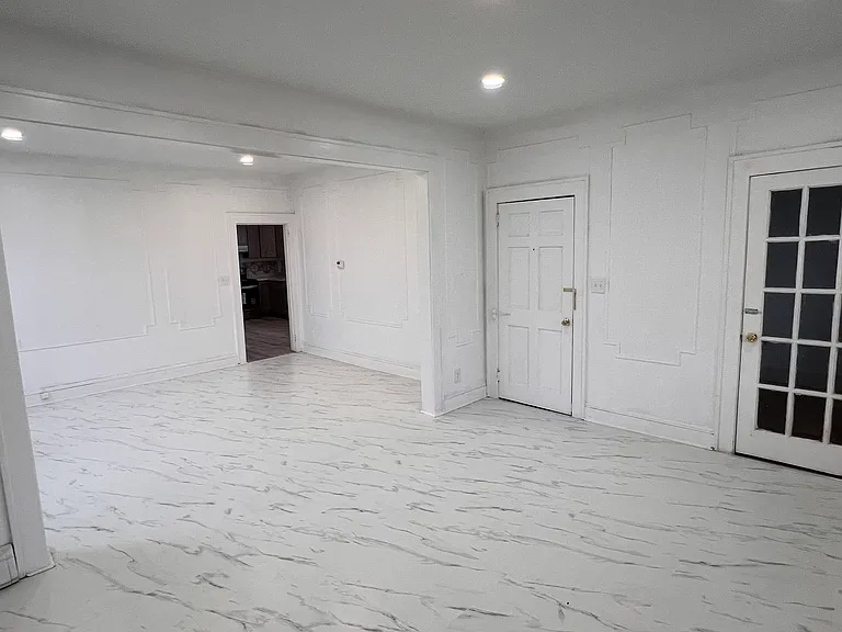 247 Elm St #2 — Photo 9