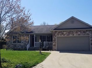 203 High St, Wakarusa, IN 46573