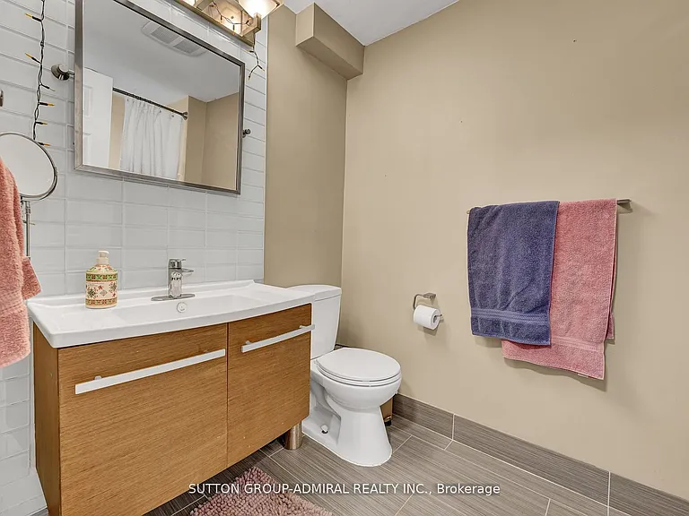 52 Garden Ave — Photo 34