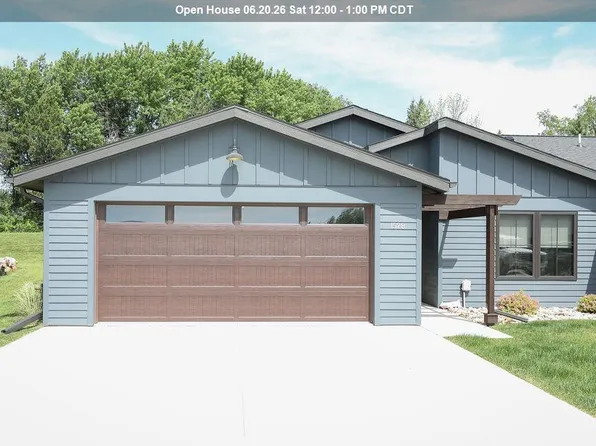 1528 Blaines Way, Spirit Lake, IA 51360