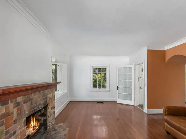 957 Maxwell Ave SE — Photo 23