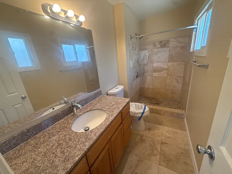 5457 Dorothy Dr — Photo 10