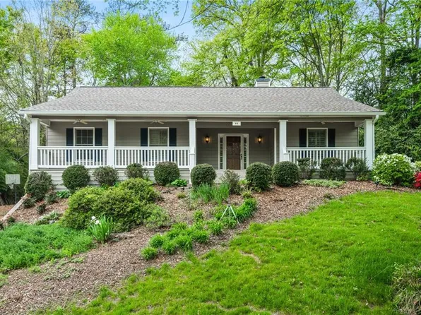 52 Travelers Way SW, Marietta, GA 30064