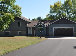 2011 49th St SE, Saint Cloud, MN 56304