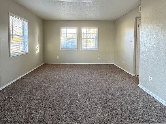 5th image of 1205 NW Euclid Ave