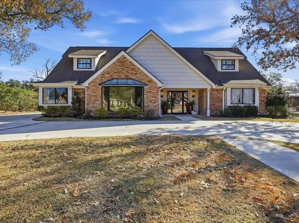 1540 Infinity Ln, Beaumont, TX 77706