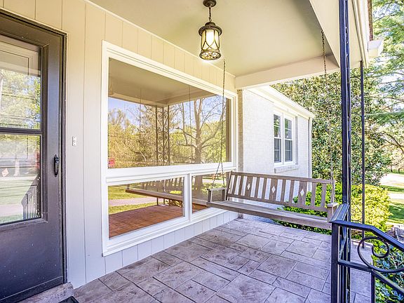2nd image of 6717 Fleetwood Dr