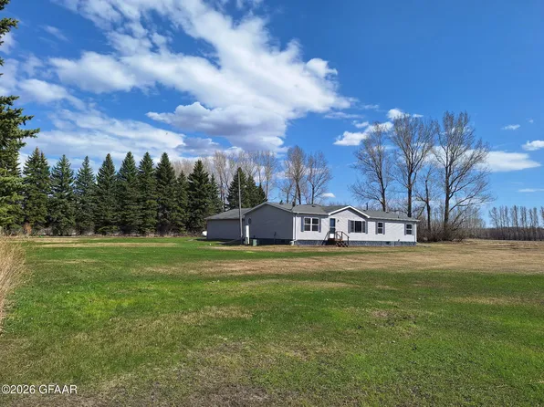 9856 County Road 12, Cavalier, ND 58220