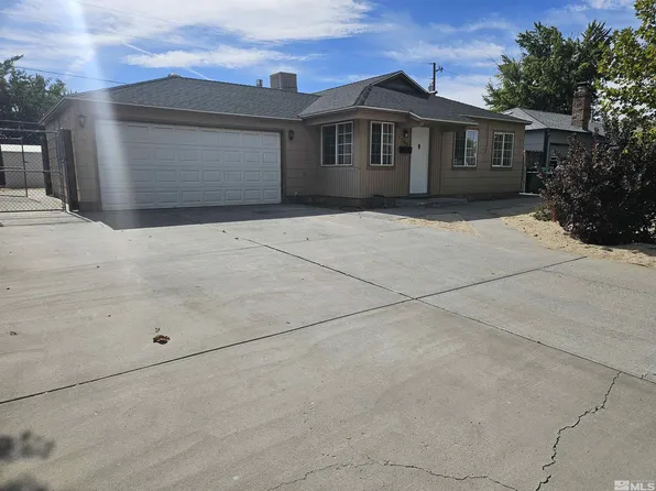 1365 Russell Way, Sparks, NV 89431