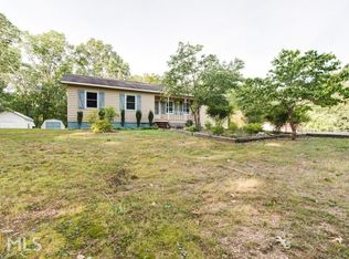 33 Jones Ct NE, White, GA 30184