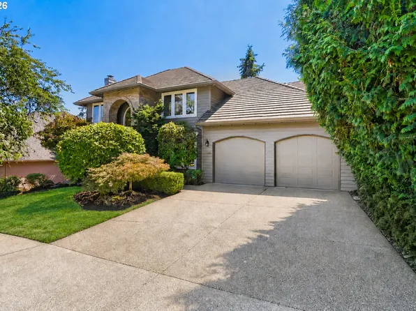 17622 Brookhurst Dr, Lake Oswego, OR 97034