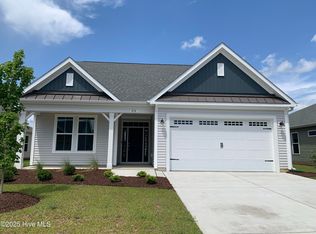 876 Mountain Mint Cir NW, Calabash, NC 28467