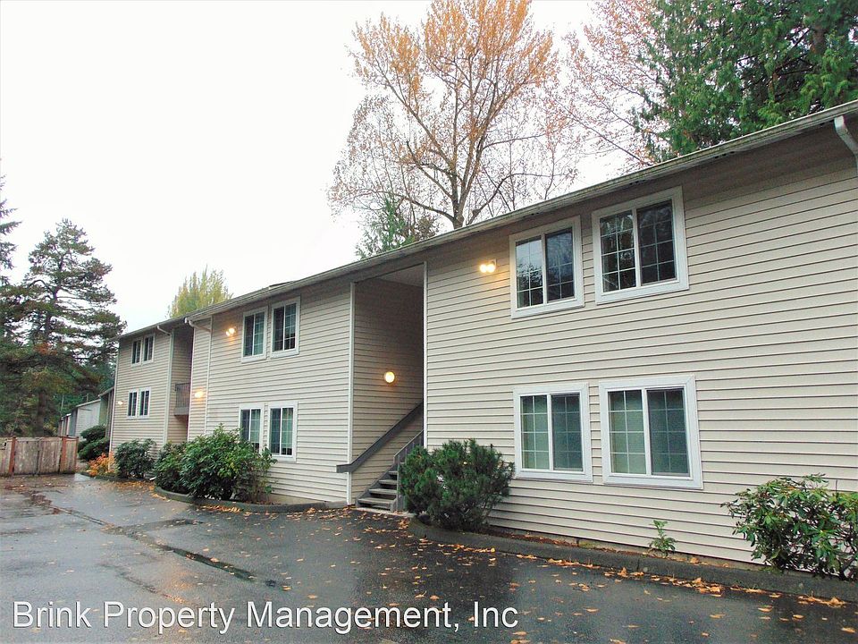 1st image of 2721 NE 195th St APT 4