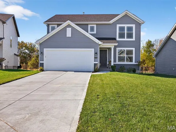 1933 Rolling River Cir, Saint Paul, MO 63366