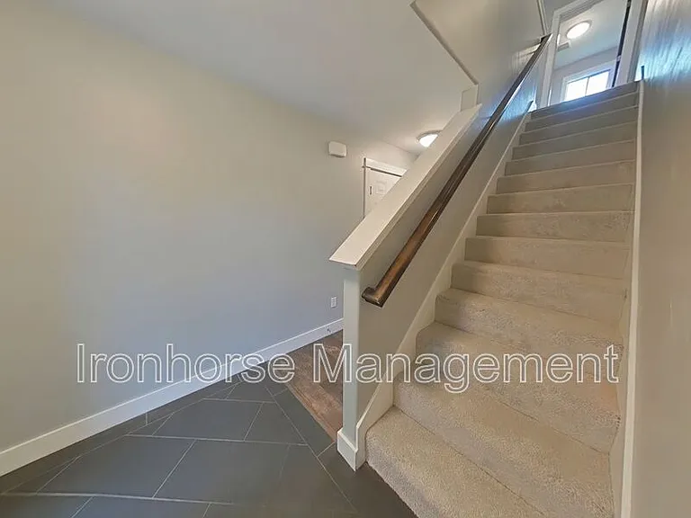 2930 Warbler Way #B — Photo 21