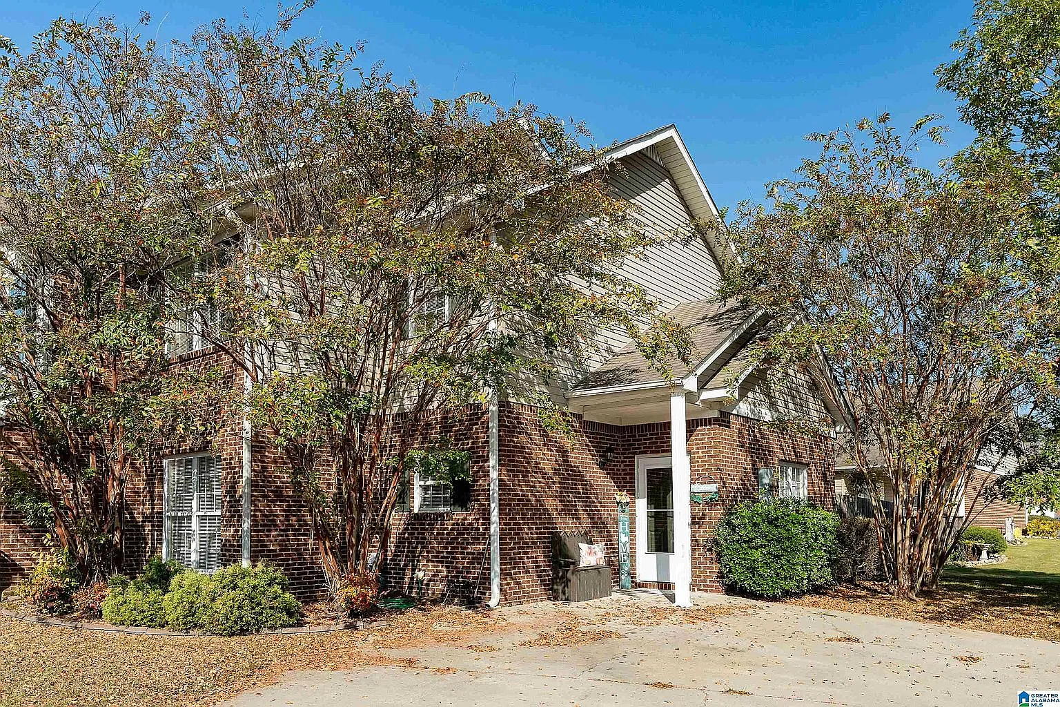 2 bed, 2.5 bath, 1326 sqft, $1,595 — Photo 1
