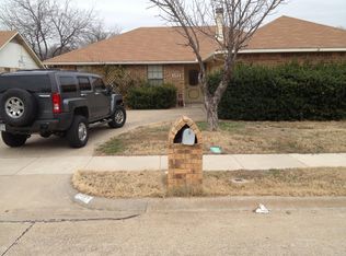 1511 River Oaks Dr, Irving, TX 75060