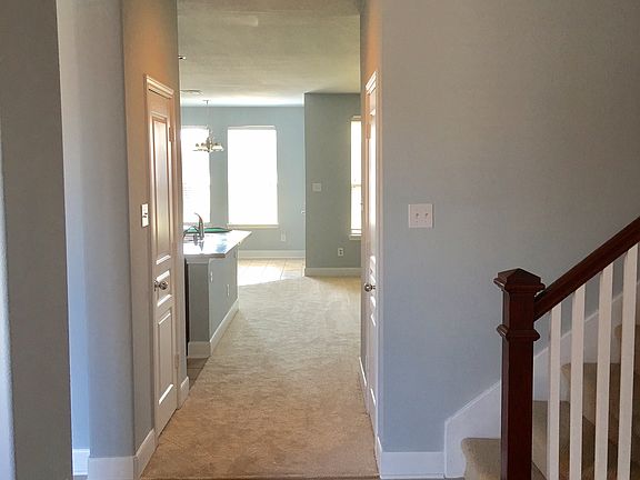 3rd image of 2312 Bridgeport Dr
