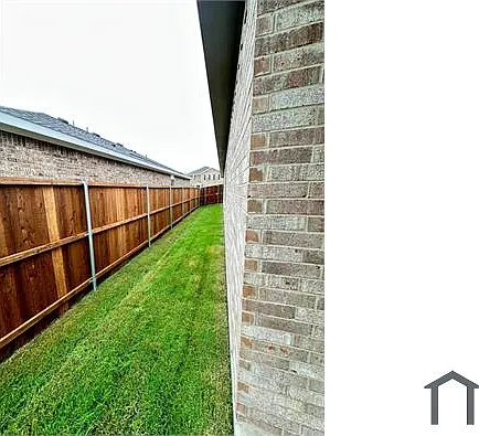 1855 Lockhart Dr — Photo 5