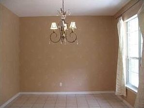 3rd image of 807 Pippin Dr