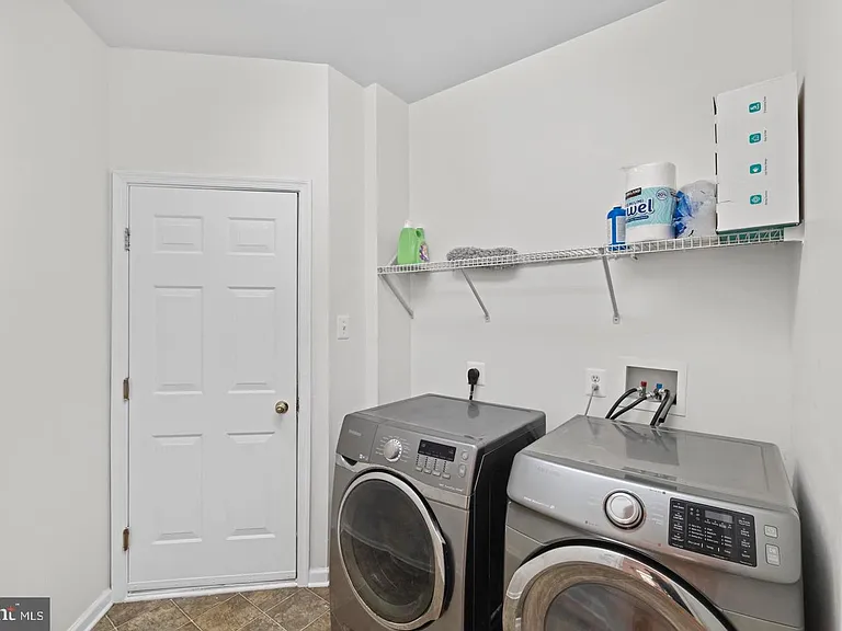 8008 Dorado Ter — Photo 21