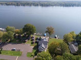 88 Red Dog Ln, Lake Milton, OH 44429