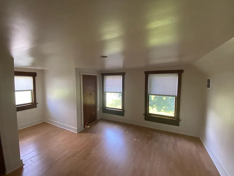 6071 White Church Rd — Photo 15