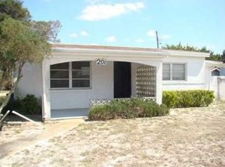 201 Central Ave, Frostproof, FL 33843