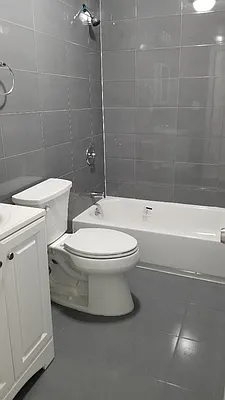 Rented by High Line NYC Realty Group | media 3