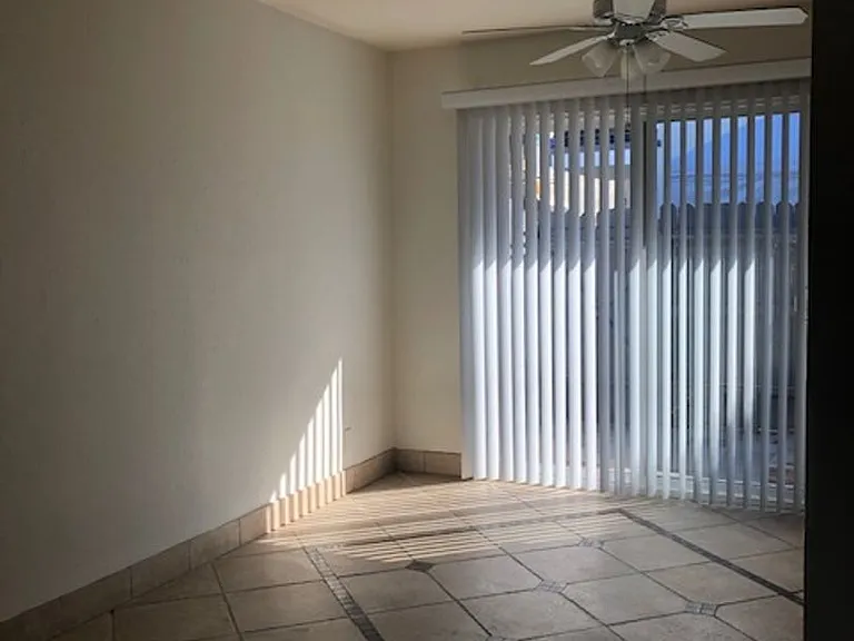 2650 E Park Ln — Photo 24