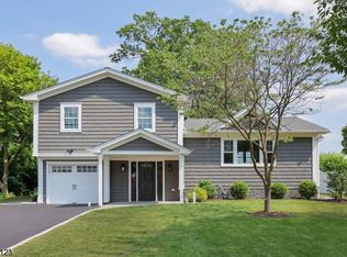 1785 Dakota St, Westfield, NJ 07090