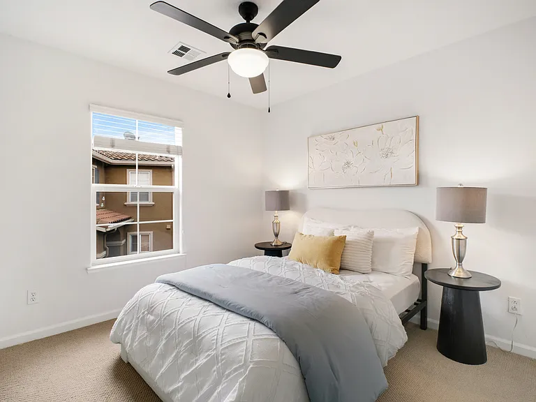 807 Batista Dr — Photo 24