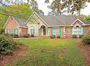 102 Club Place Ct, Warner Robins, GA 31088