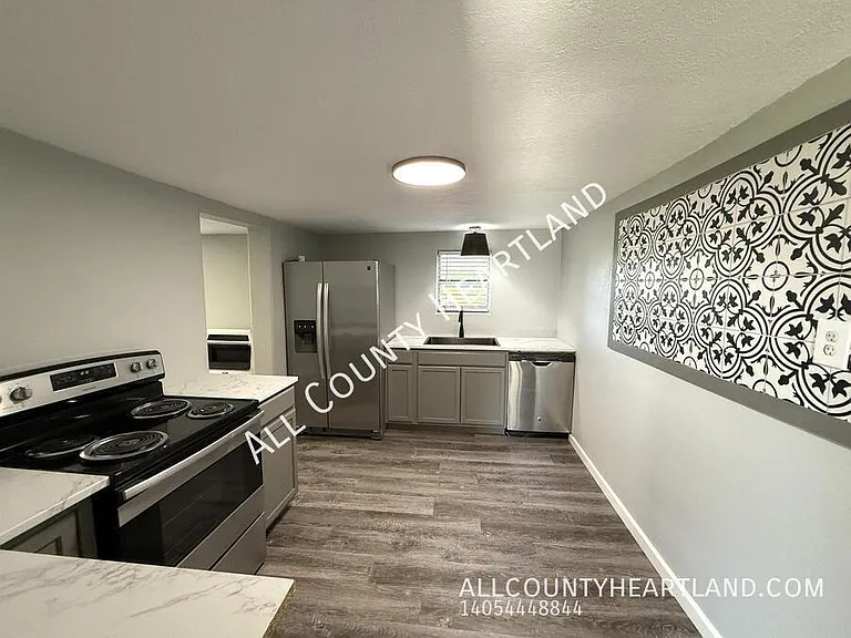 12718 W Highway 51 #51 — Photo 11