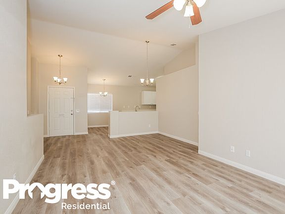 3rd image of 3015 Clear Canyon Ln