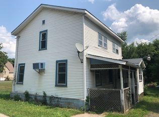 34 Saint Regis Rd, Hogansburg, NY 13655